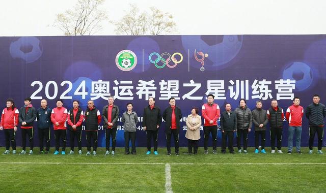 国产成人成网站在线播放青青